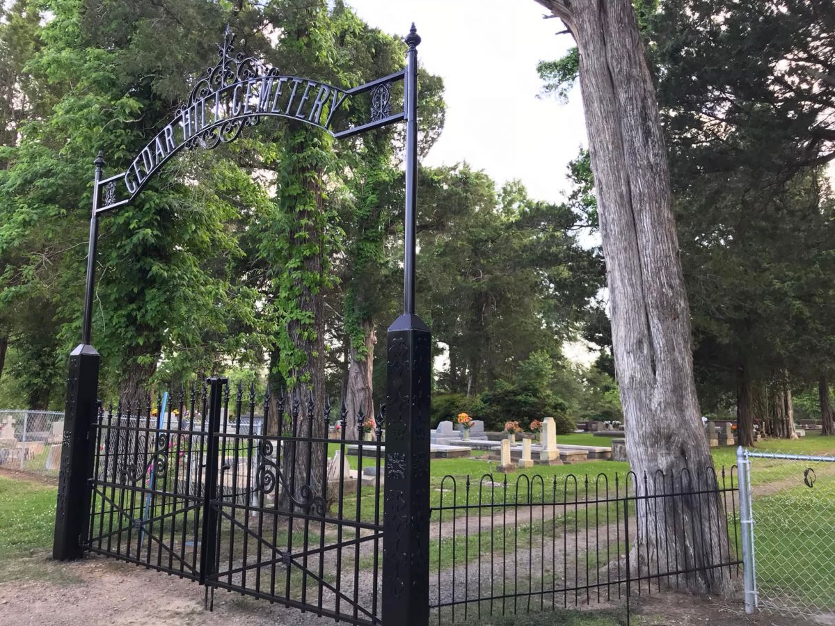 Cedar Hill Cemetery Entrance